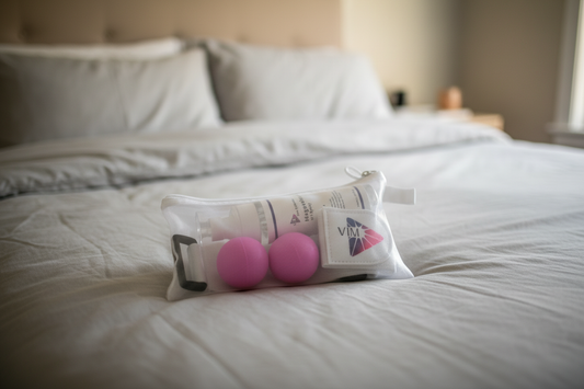 VIM Mesh Bag on Bed - Lifestyle